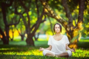 九游网-加拿大国家队备战国际比赛，加拿大队阵容